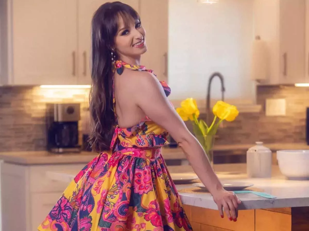 Lexi Luna posted by wakkaffx2