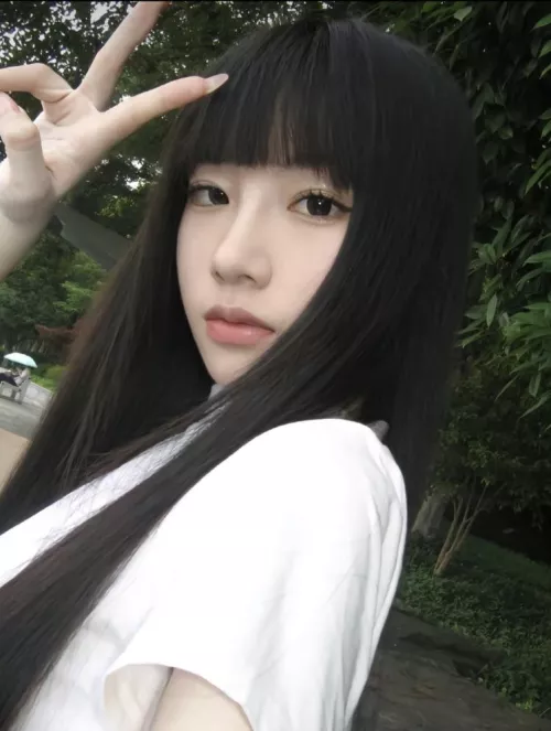 Name a jav actress that can slay with this hair bangs style 🔥 by Ambitious-Holiday111