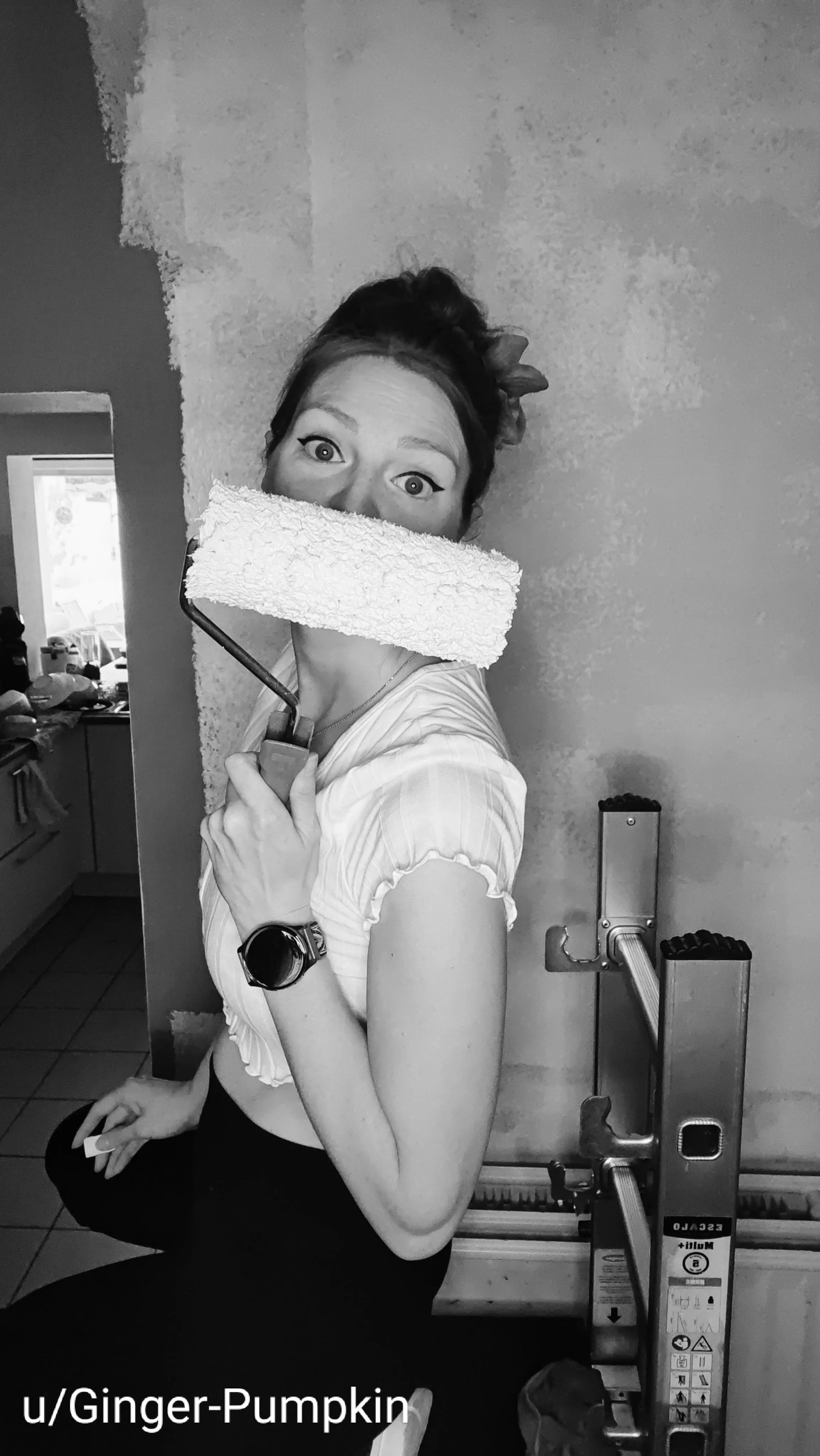 Strong women paint their own walls in crop tops🤍💪🏼 posted by Ginger-Pumpkin