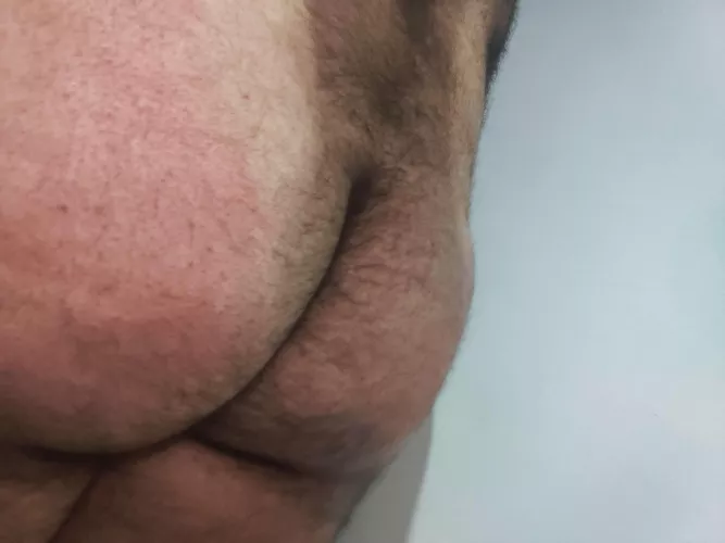 The aftermath of some self spanking.  by bicurious_engineer