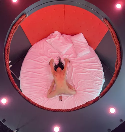 The mirror above the bed is my old dream by Slimedorion26