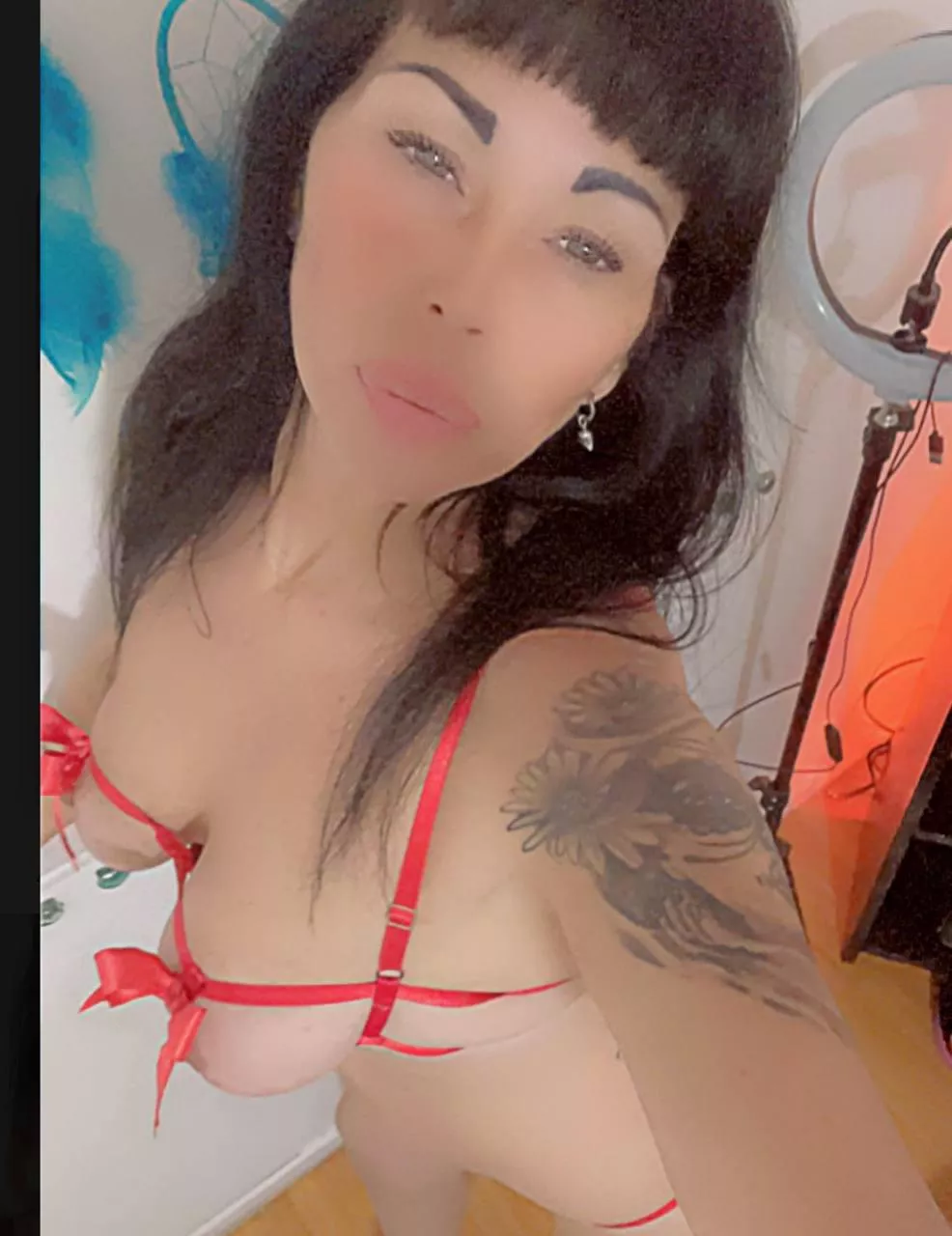 Very red fire 🔥 posted by lallilove