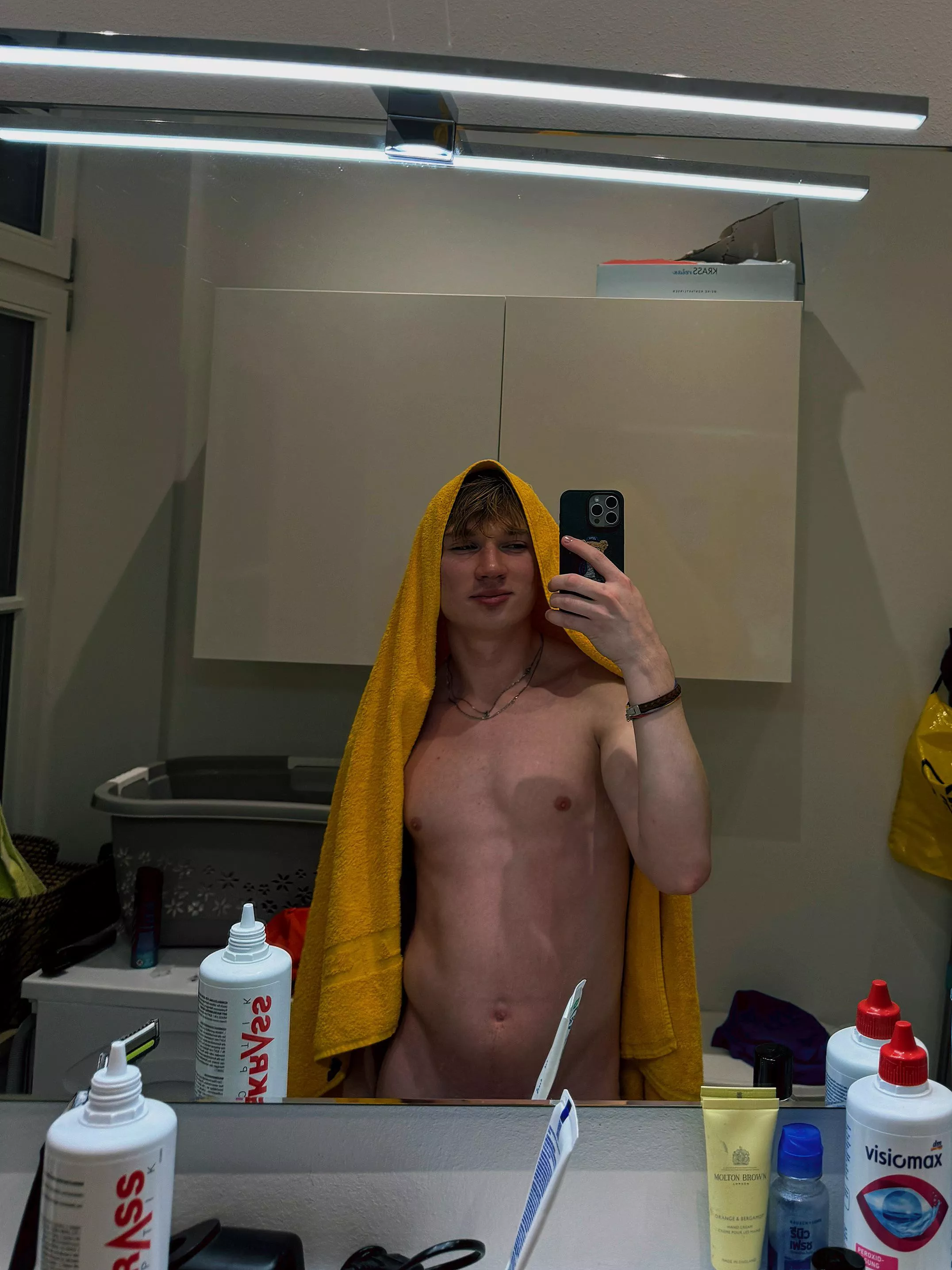 Wanna join, baby?😍😜 posted by Lower-Weakness-7218