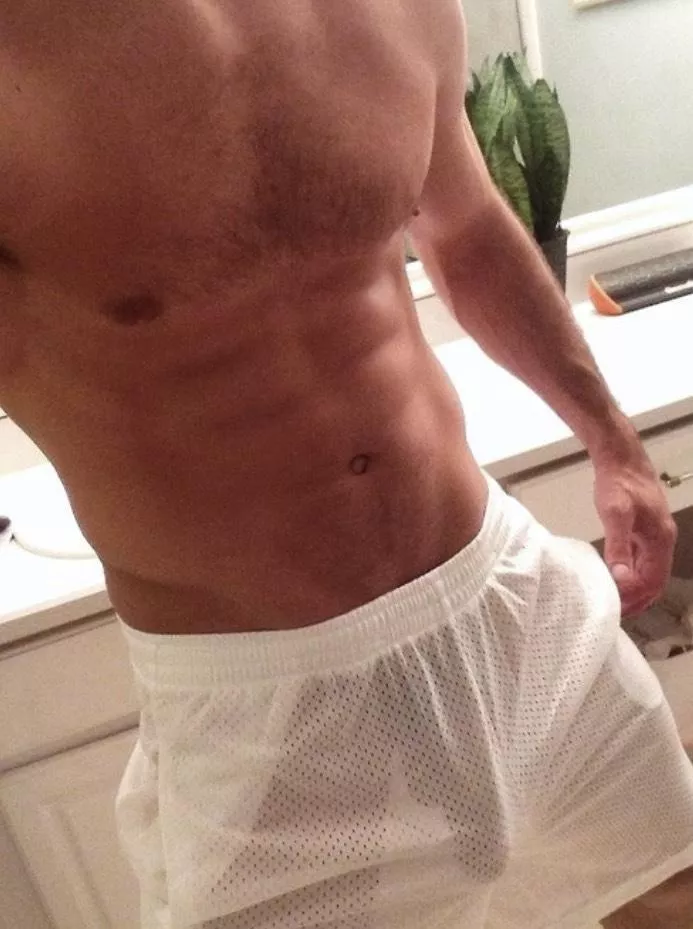 Wdy think should i go out like this? posted by Kratossized