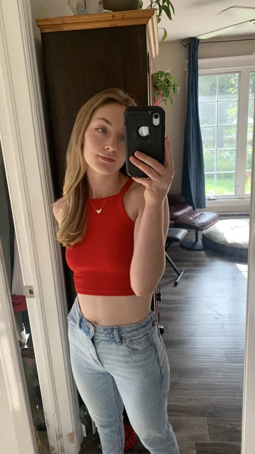 Wish they were tighter 🙄 by Eloise_ML