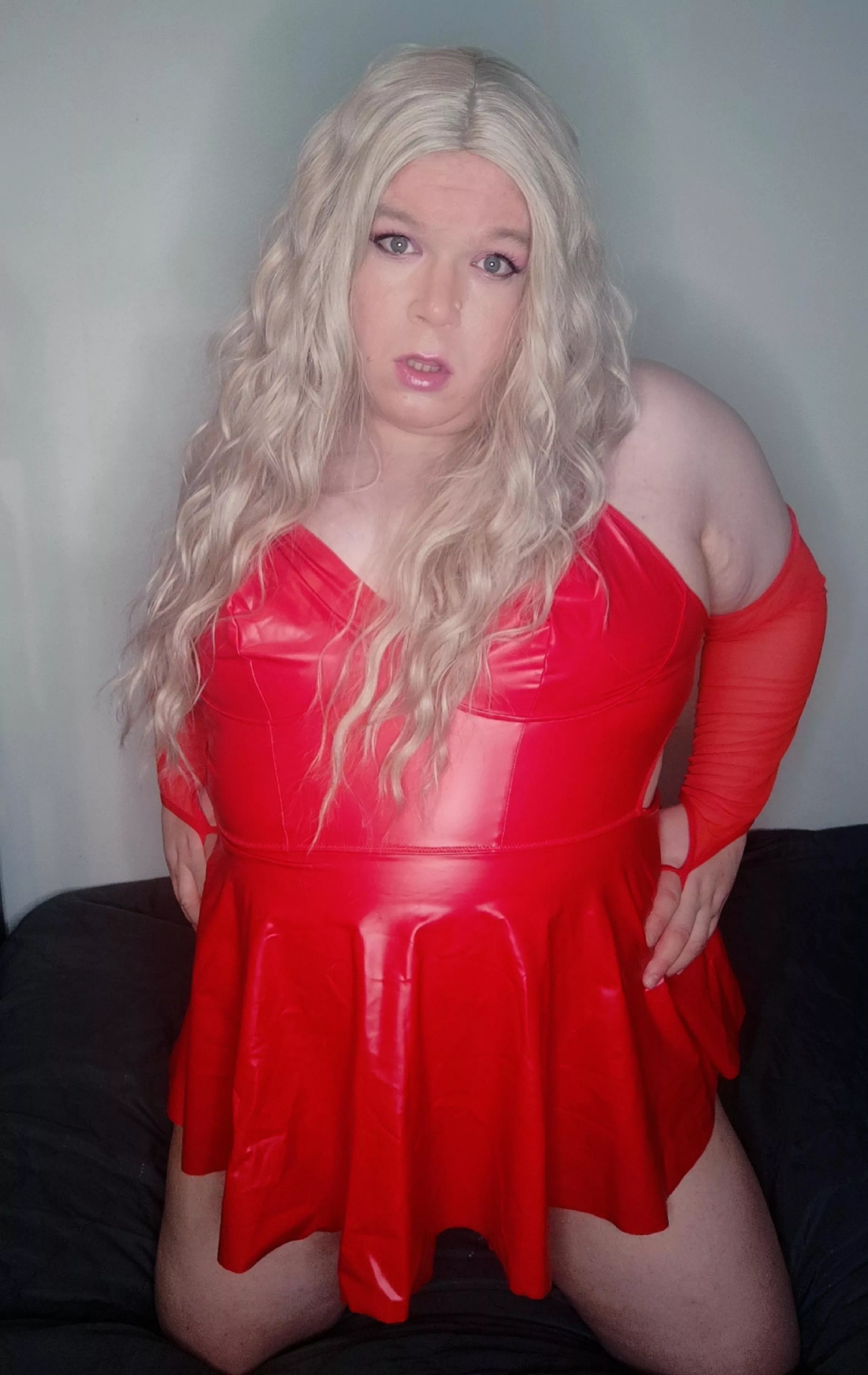 Would u go on a date with a crossdresser? 😊 posted by YasminaRice