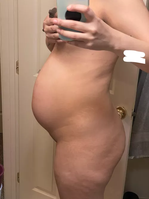 After a day of eating like an absolute pig, I can barely breathe and I am sooo sore 🥵🫠🤣 by Babybloater