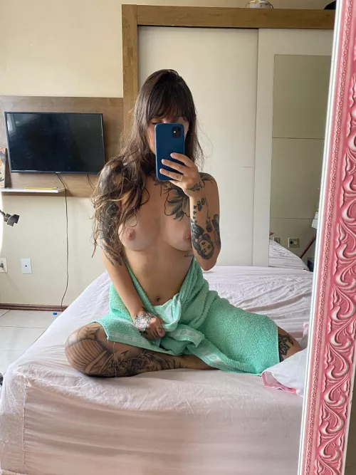 Bath time, wanna join? by Catinkishere