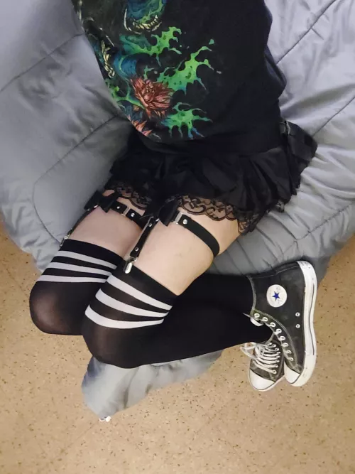 *boops you instead of putting a caption cause I'm tired* 😩😅 by pantyboy_o3o