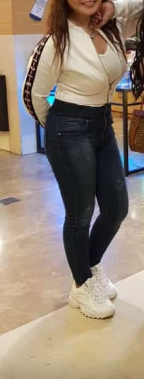 Casual af, no complaints  by KindCalligrapher9124