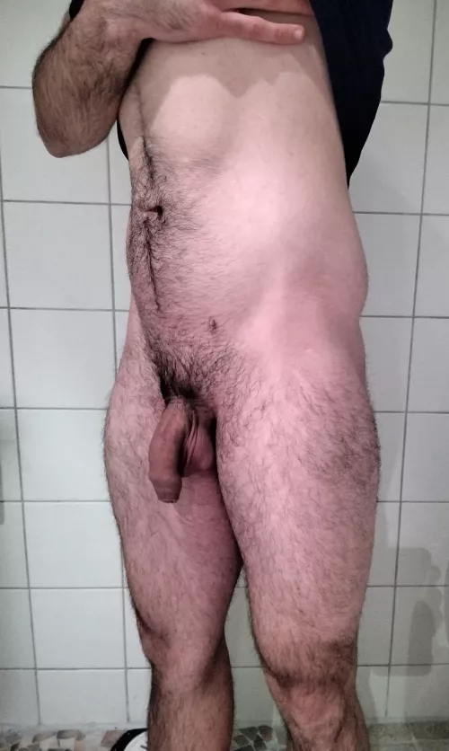 Checking my legs after the gym  by mrlostinparadise