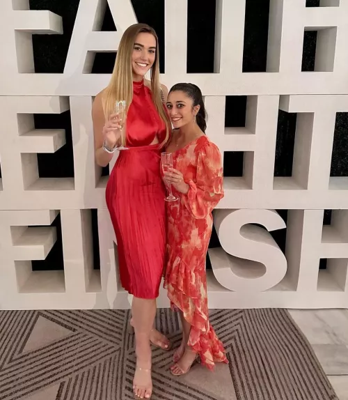 College Friends IUTR by Pumpkinpie2722