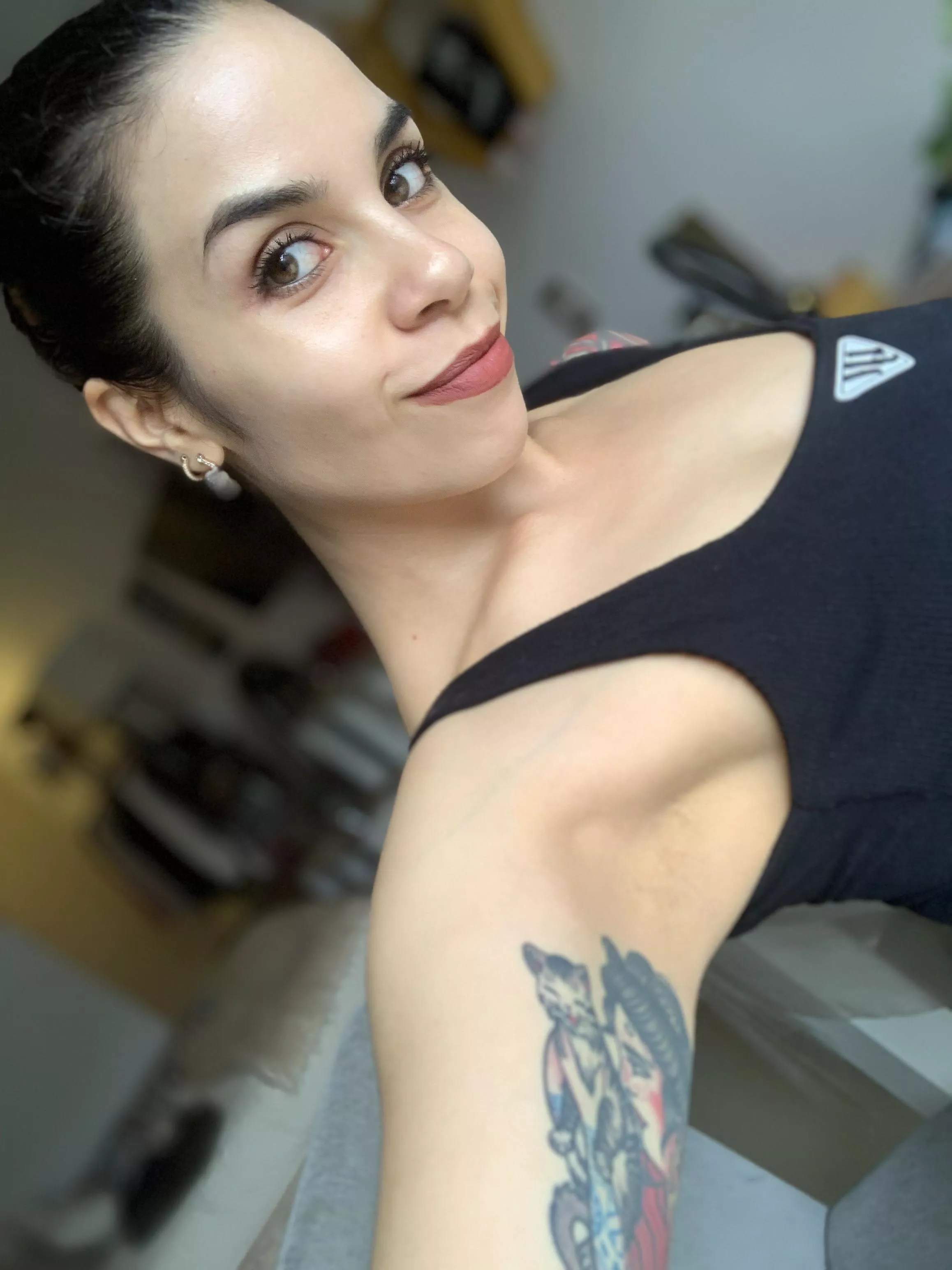 come rub my armpits... I'll wait for you  posted by Cloeeclark