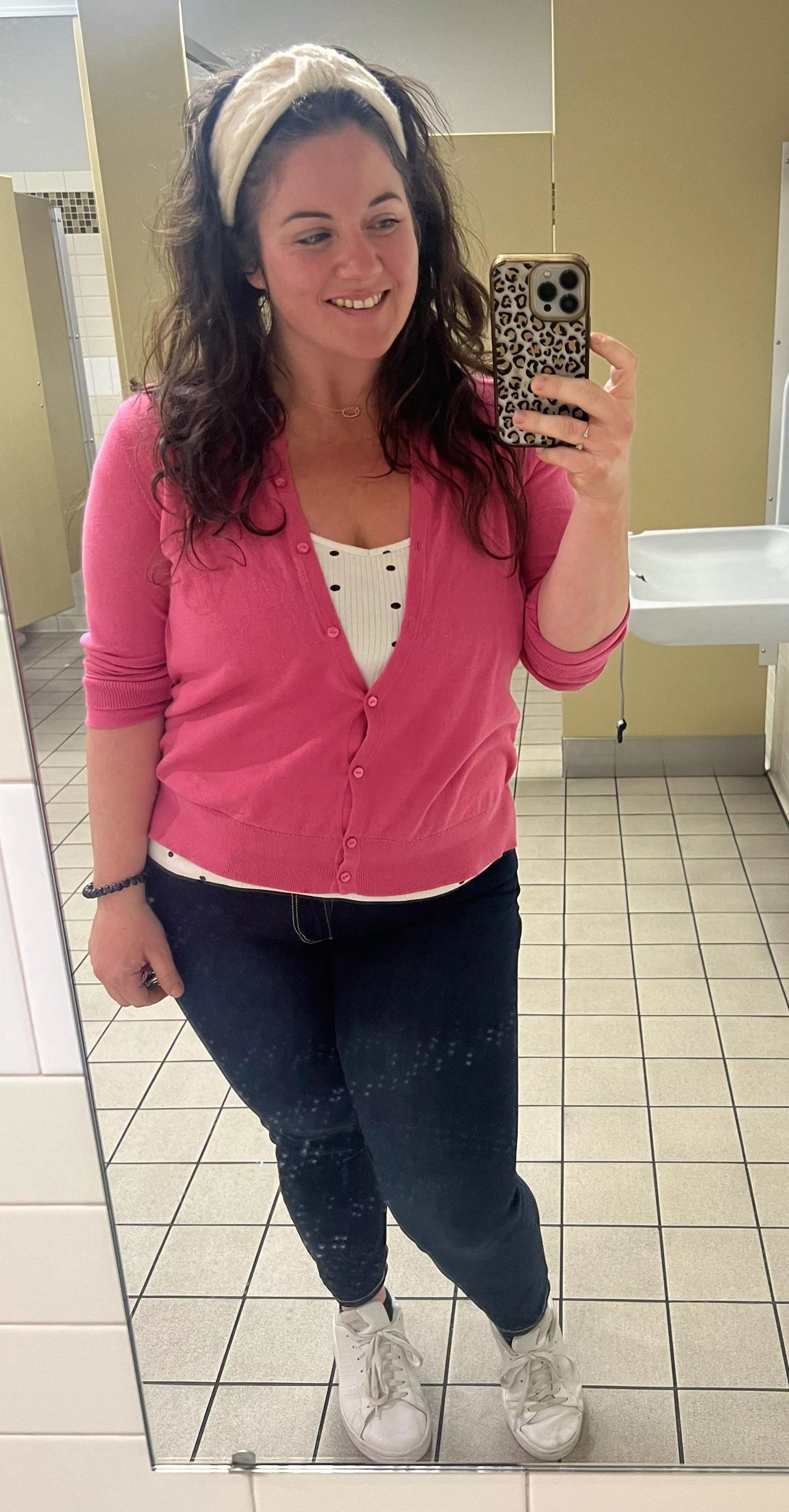 Felt pretty in PINK posted by HelloLanna_XO