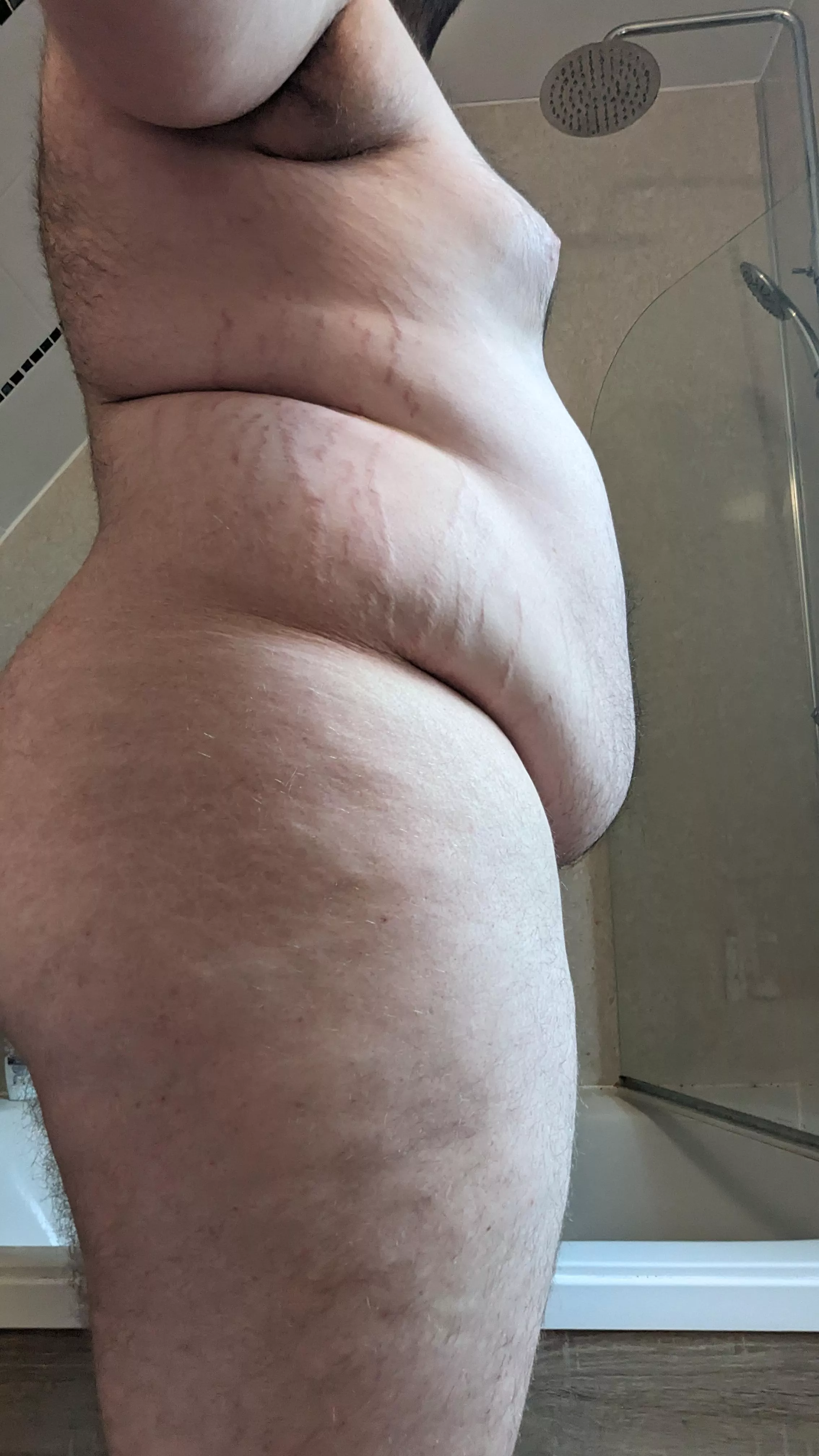 Getting so curvy posted by ChubbyAndSubby