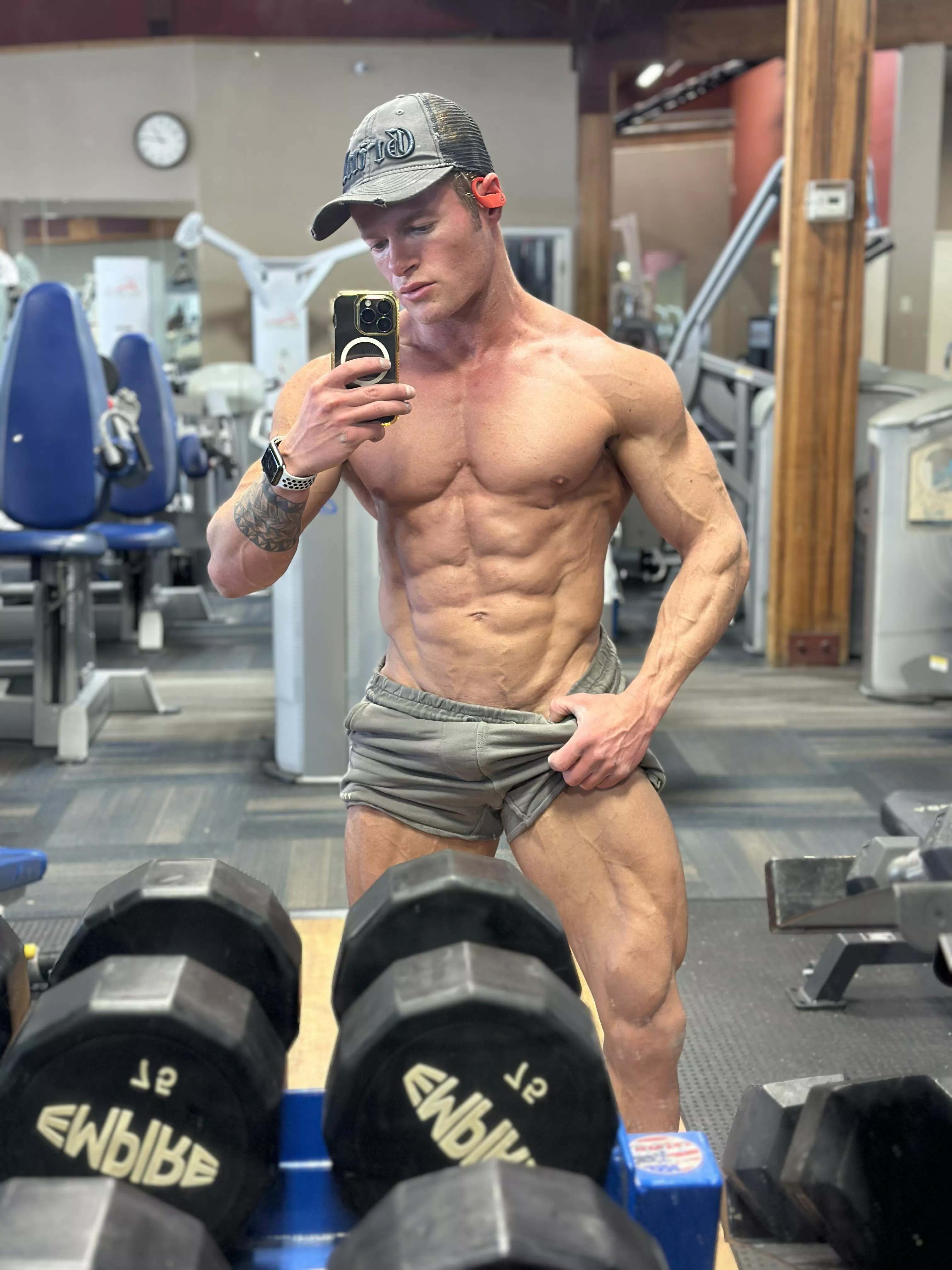 Goal: Fix the broken legs 📐🤔 posted by PaxPerry01