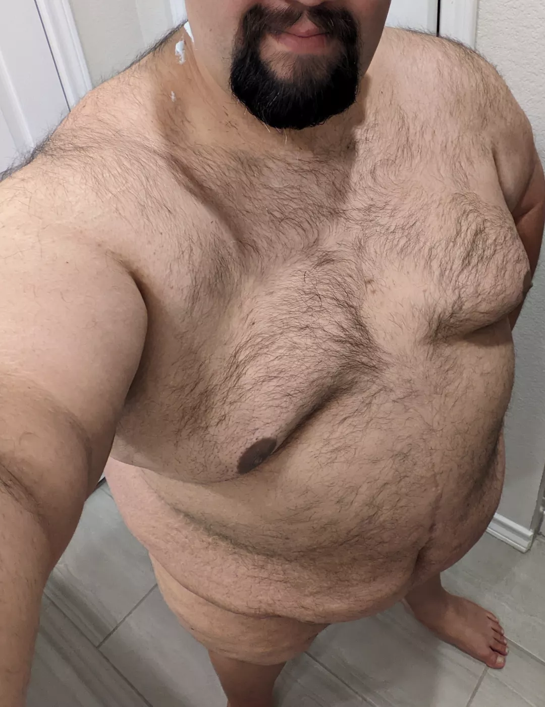 Good evening ladies! Fresh shave and hit the showers after a long day 😊 posted by Chubbynerdgamer