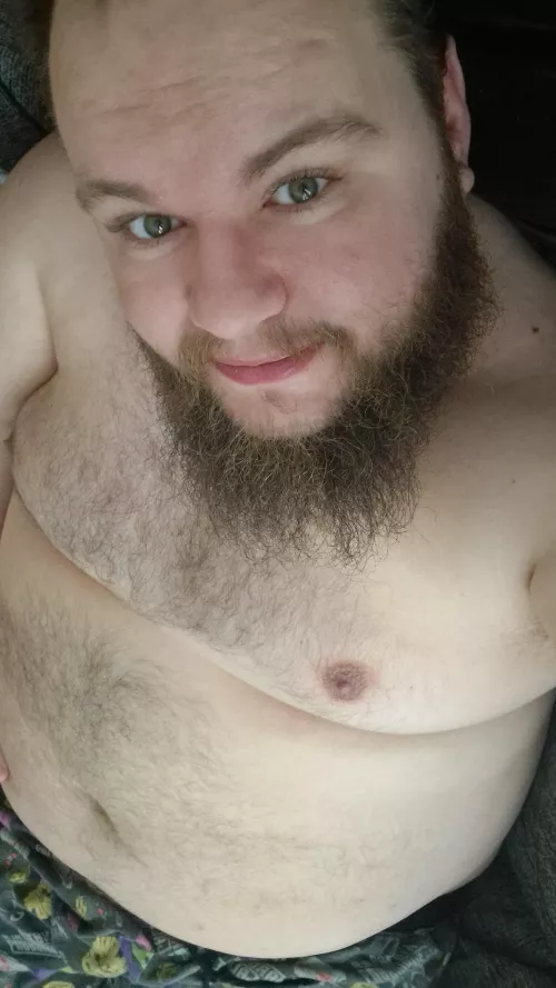 Good morning beautiful people! What you'd doing first when you wake up next to this big chubby guy? 34m Scotland  by hugs_and_chrises