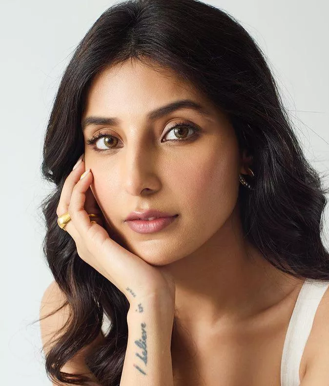 Harshita Gaur posted by Ken789gh