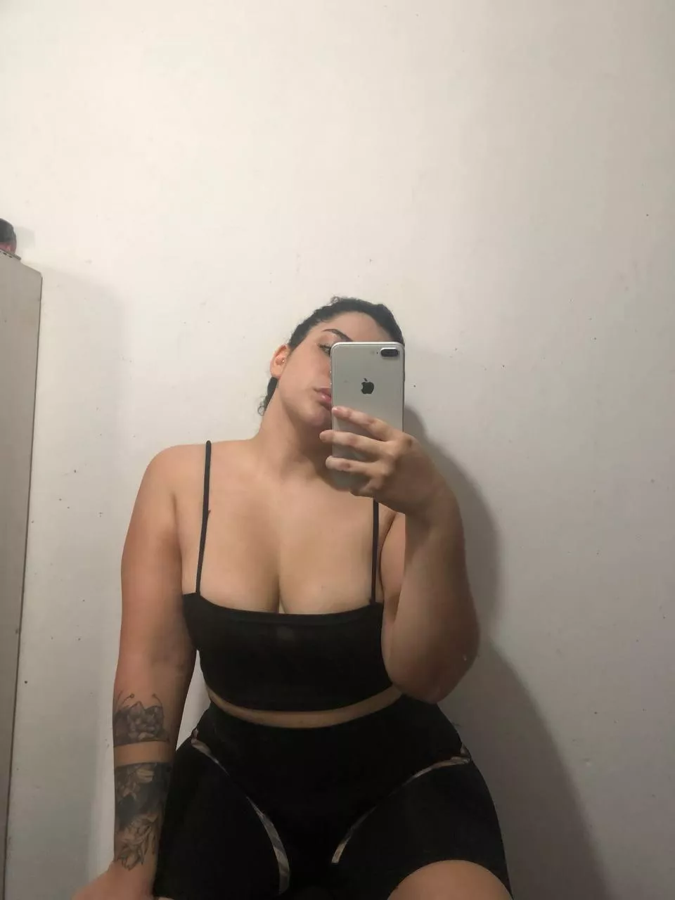 hello reddit posted by Own-Jackfruit3769