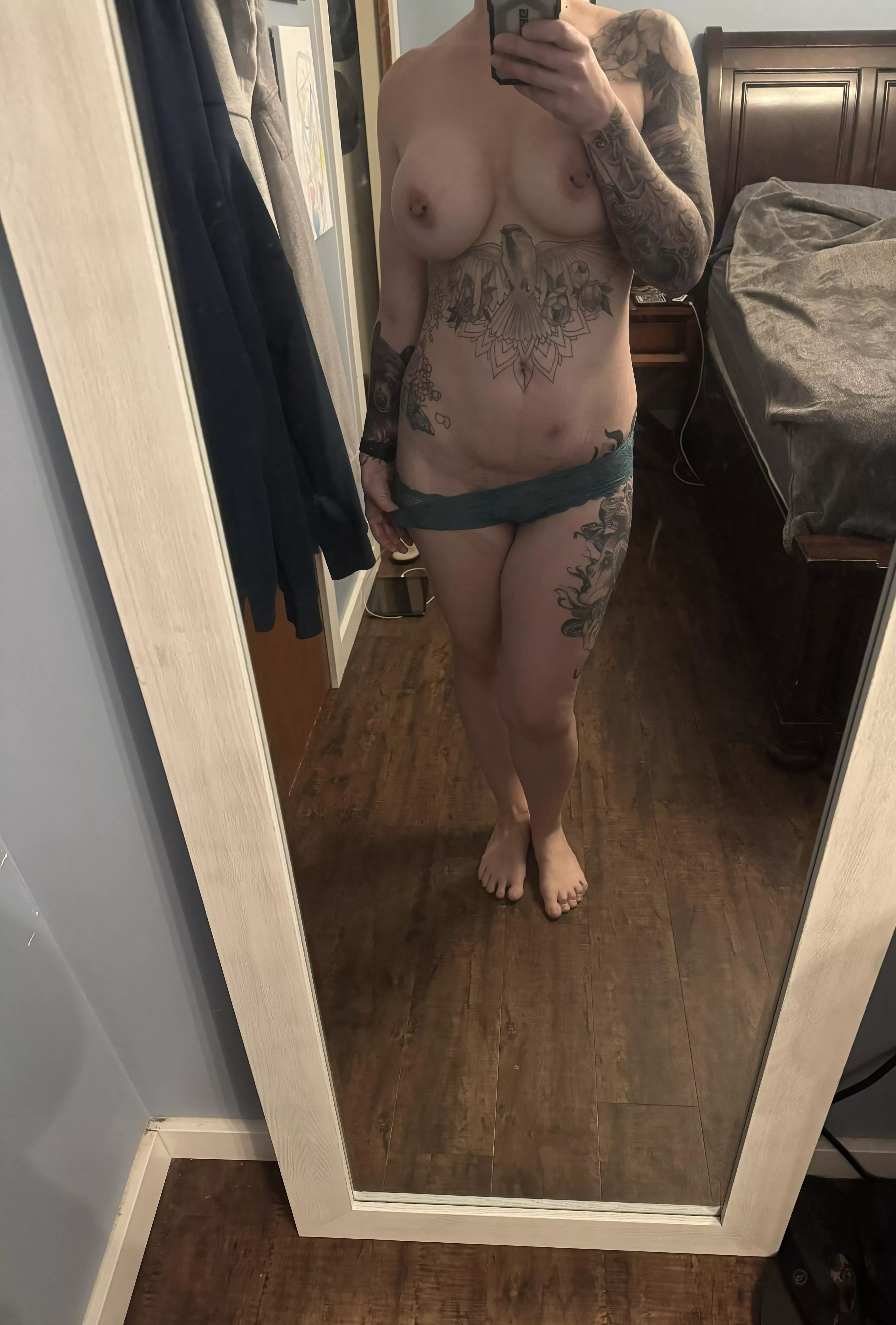 Hopefully today I find a pot *f gold or some really good dick posted by NakedNeighbour1985