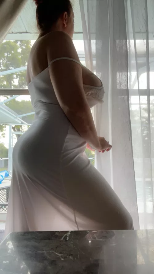 How are my proportions?  by NRsSpecialLittlePage