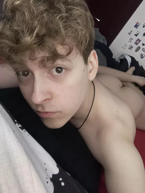 How’s everyone’s weekend going? 😜 by Aromatic_Kale_719