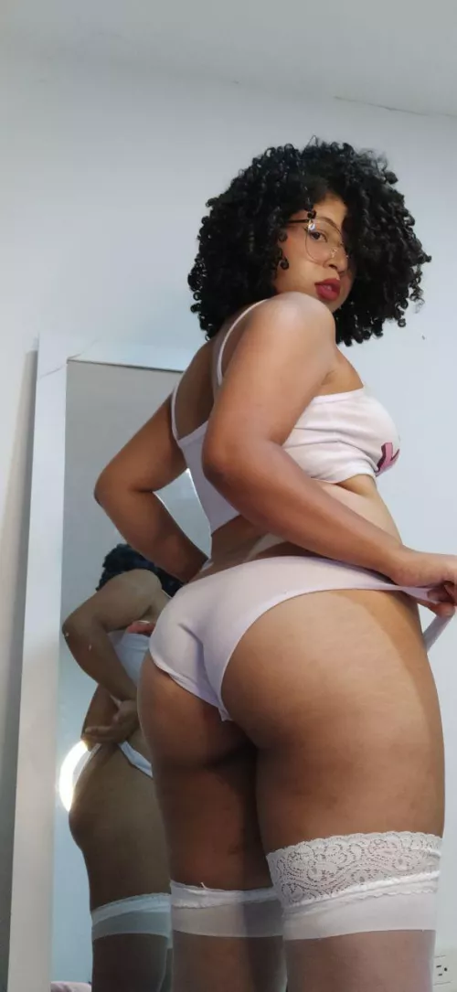 I know you like natural latin butts by bunnybellclub