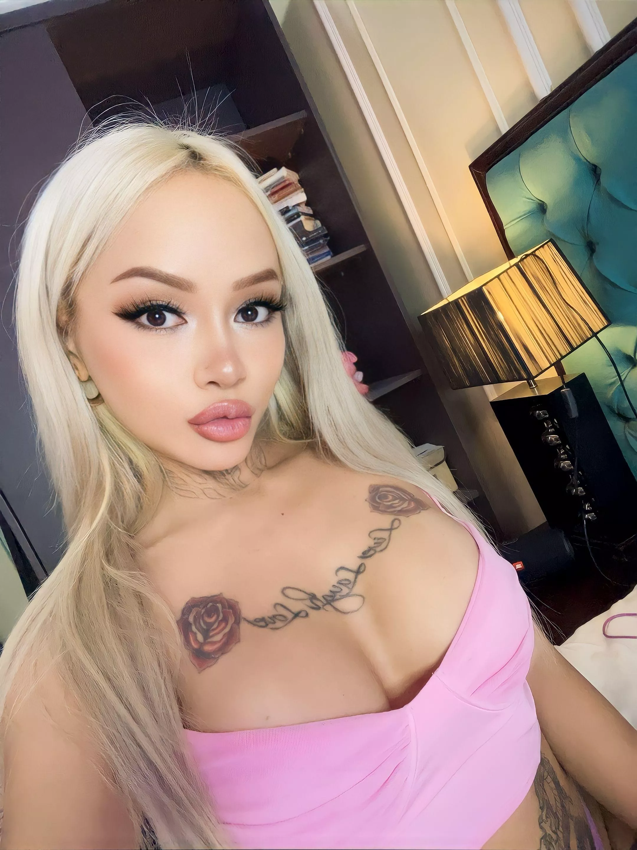 I might be the perfect blend of pleasure and pain for men like you!😘 posted by xvinarose