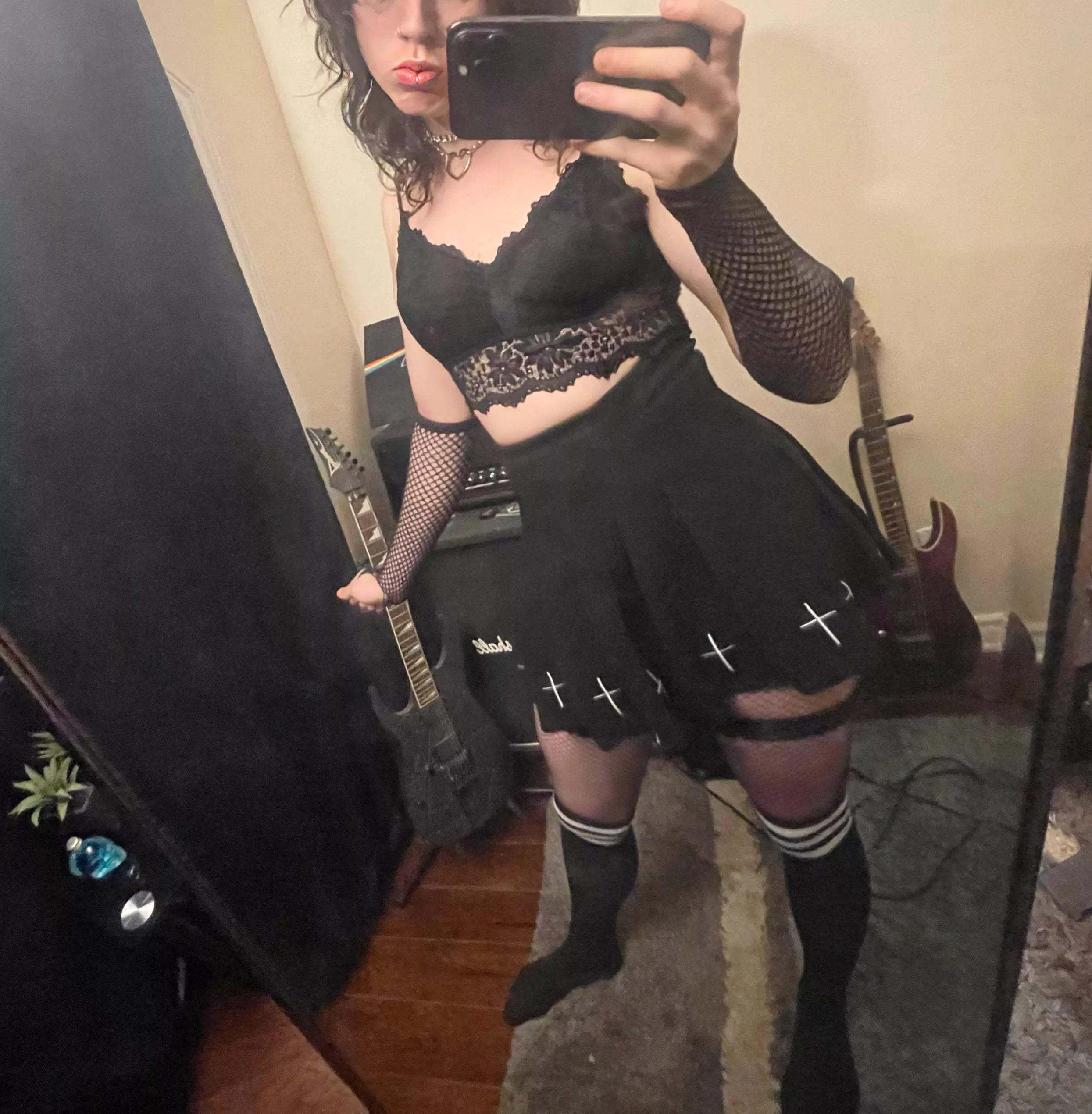 I swear I look better this way posted by Adaw0417