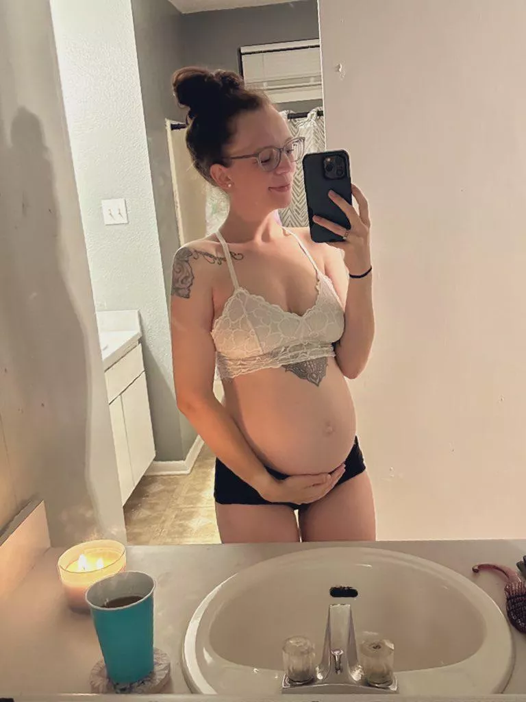 Is my little bump enough posted by smuttyfantasy