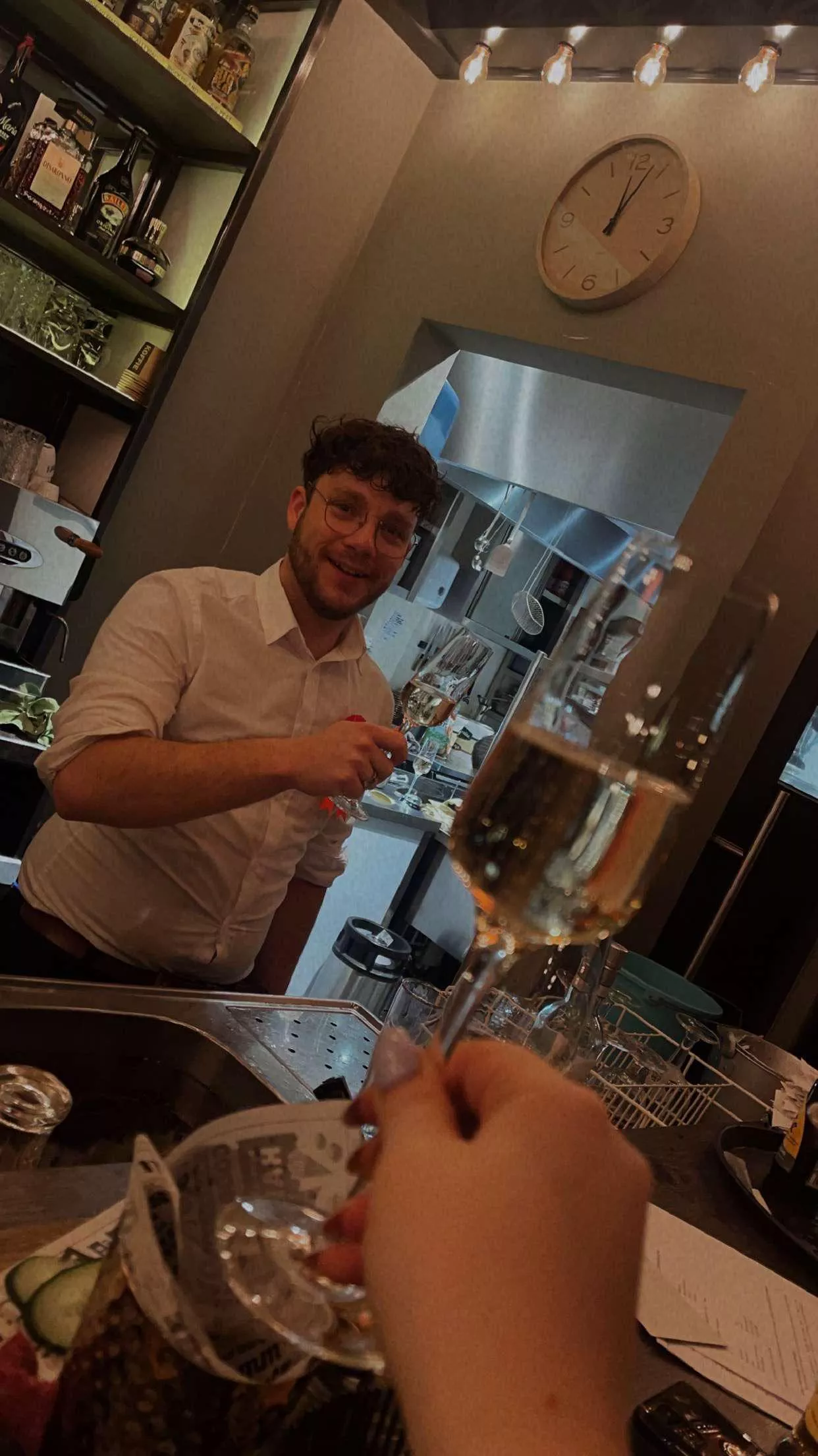 Its my birthday and my colleagues and loved ons surprised me good 😅🥰🥰27 it is!💪🏼 posted by Mildfriend