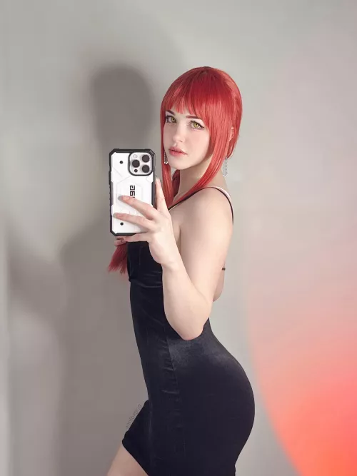 My Makima Cosplay :) by Emfoxpng