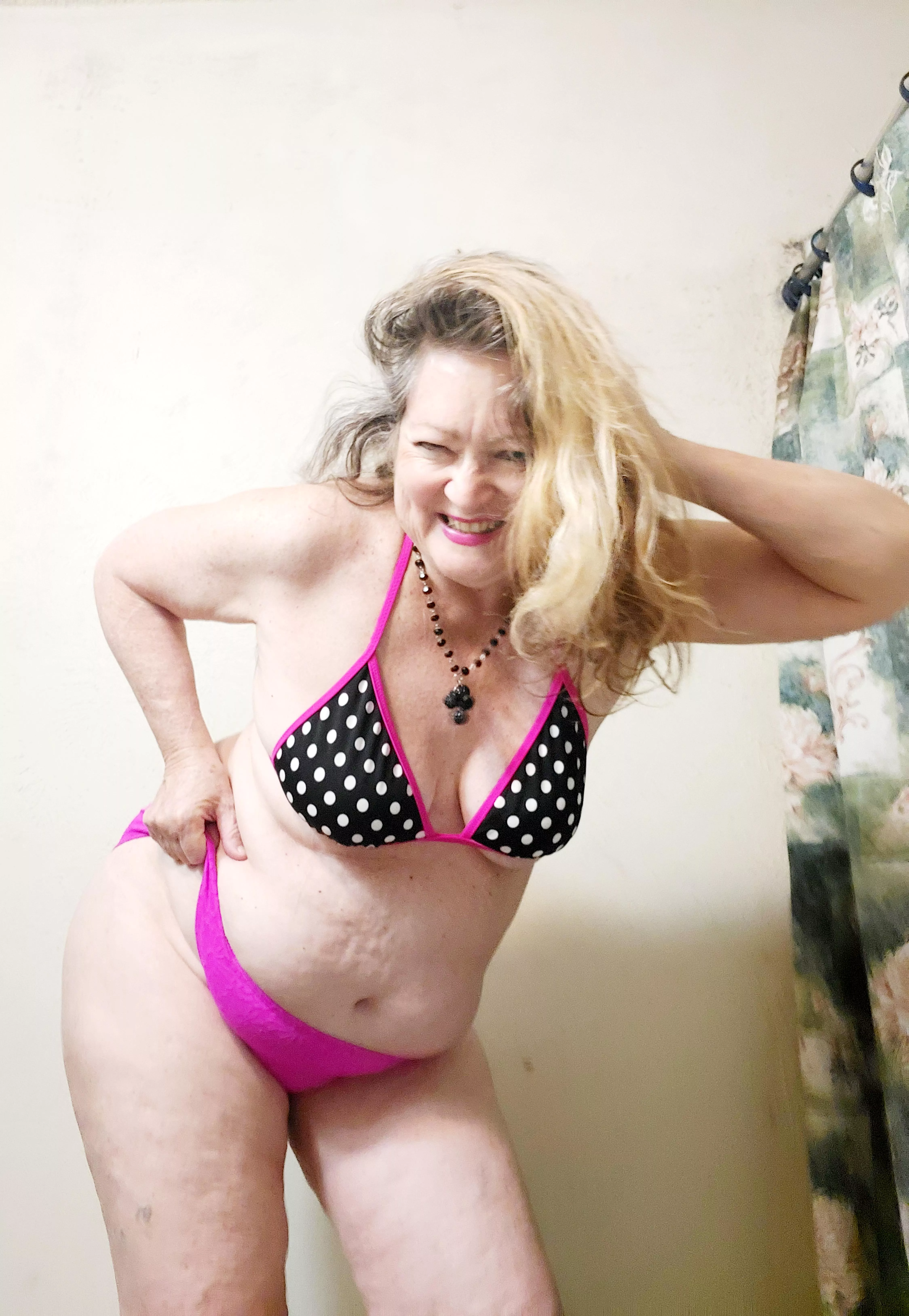 My pretty polka dot bikini posted by blondiedi1223