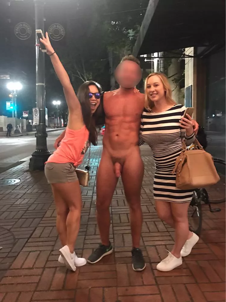 New friends! posted by nakednomadlife