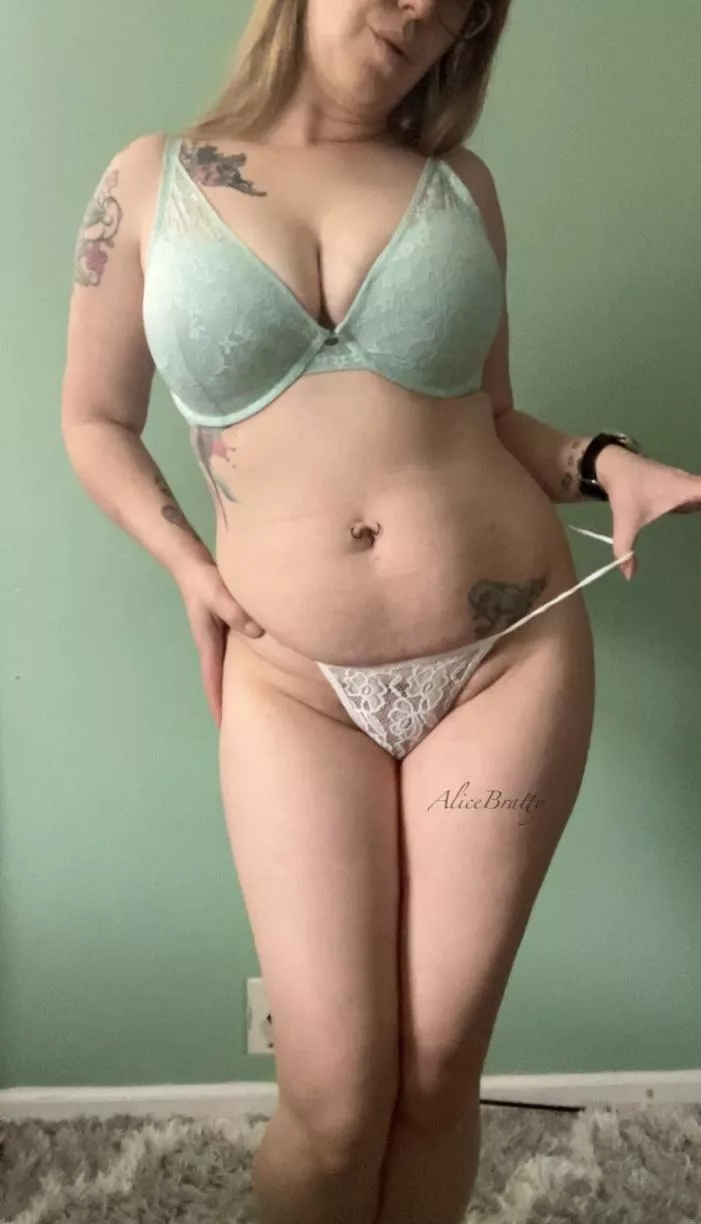 Perfect for a tiddy fuck posted by AliceBratty