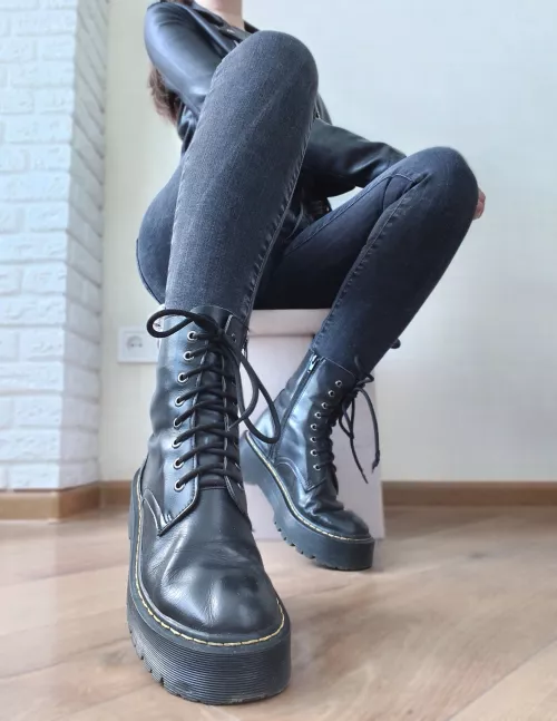 Ready for walking  by SweetieAlyona