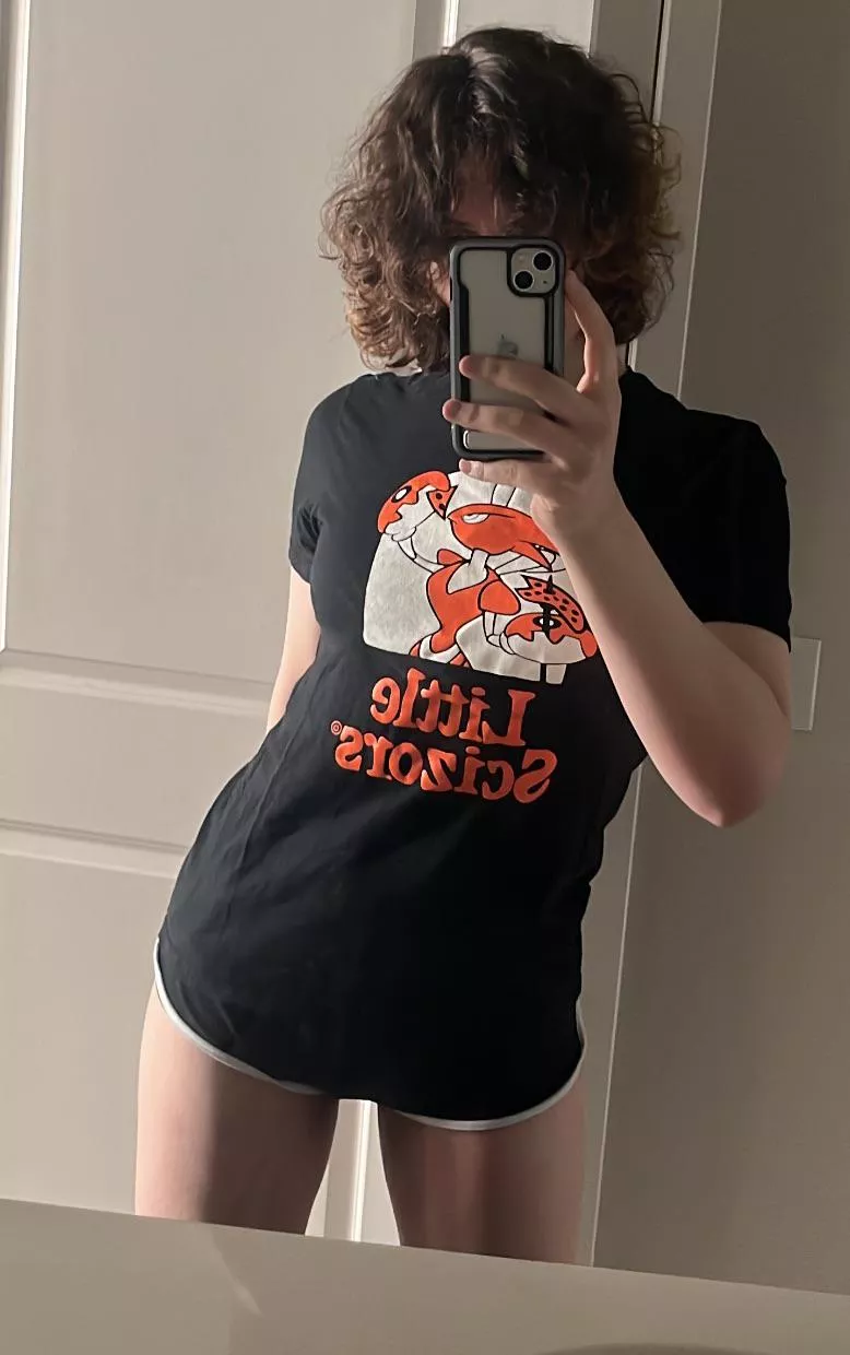 Saturday mirror selfie <3 posted by Rufurre