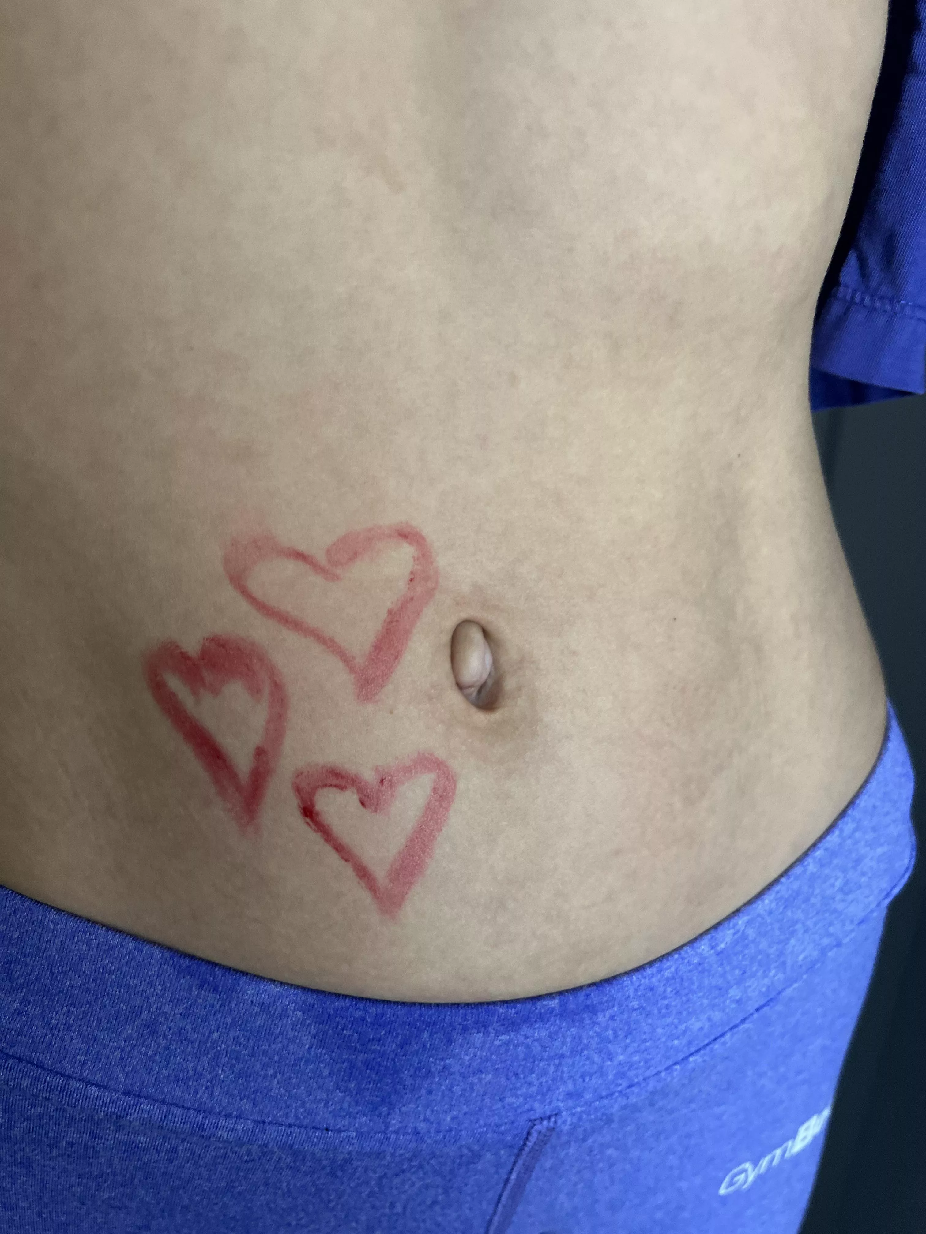 say hello to it for a kiss  posted by _ivannabelle