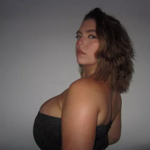 Sierra by Askme-formore