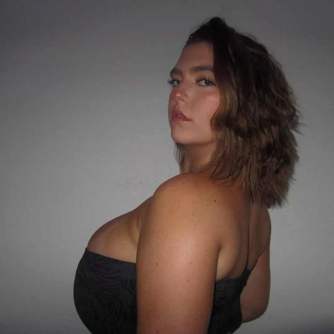 Sierra posted by Askme-formore