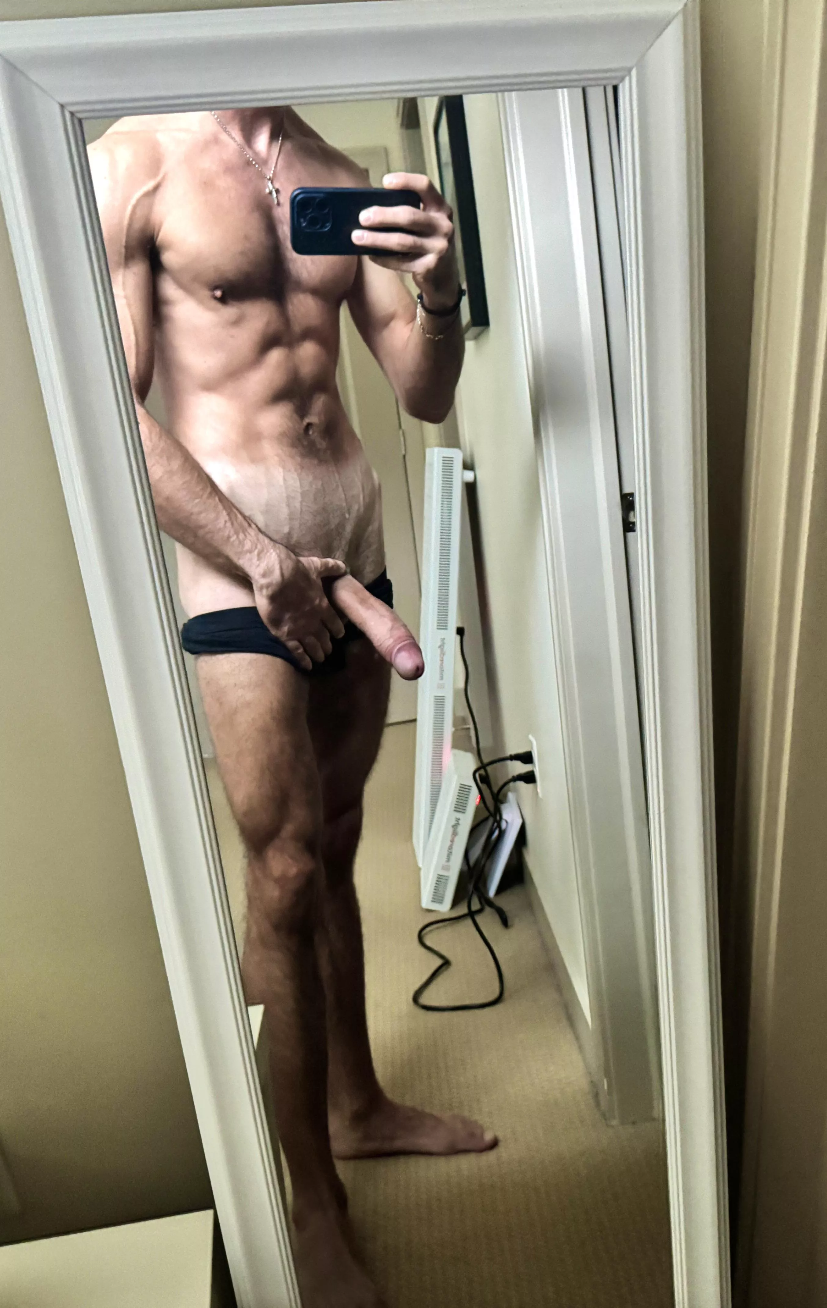 Tell me what you’d do posted by redlighthorny