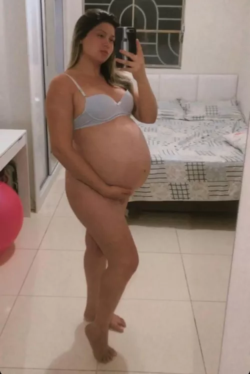 The bump 🥰 by johnnycagewasd