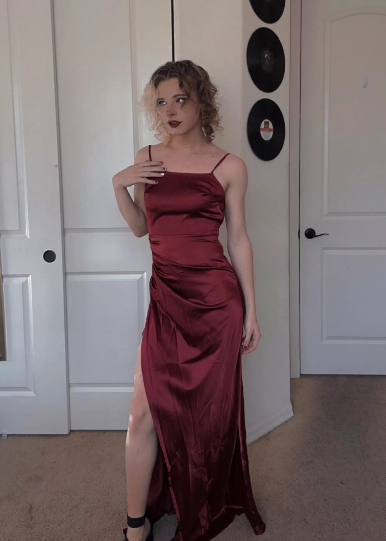 We can wear dresses too 💃 posted by celestialysia