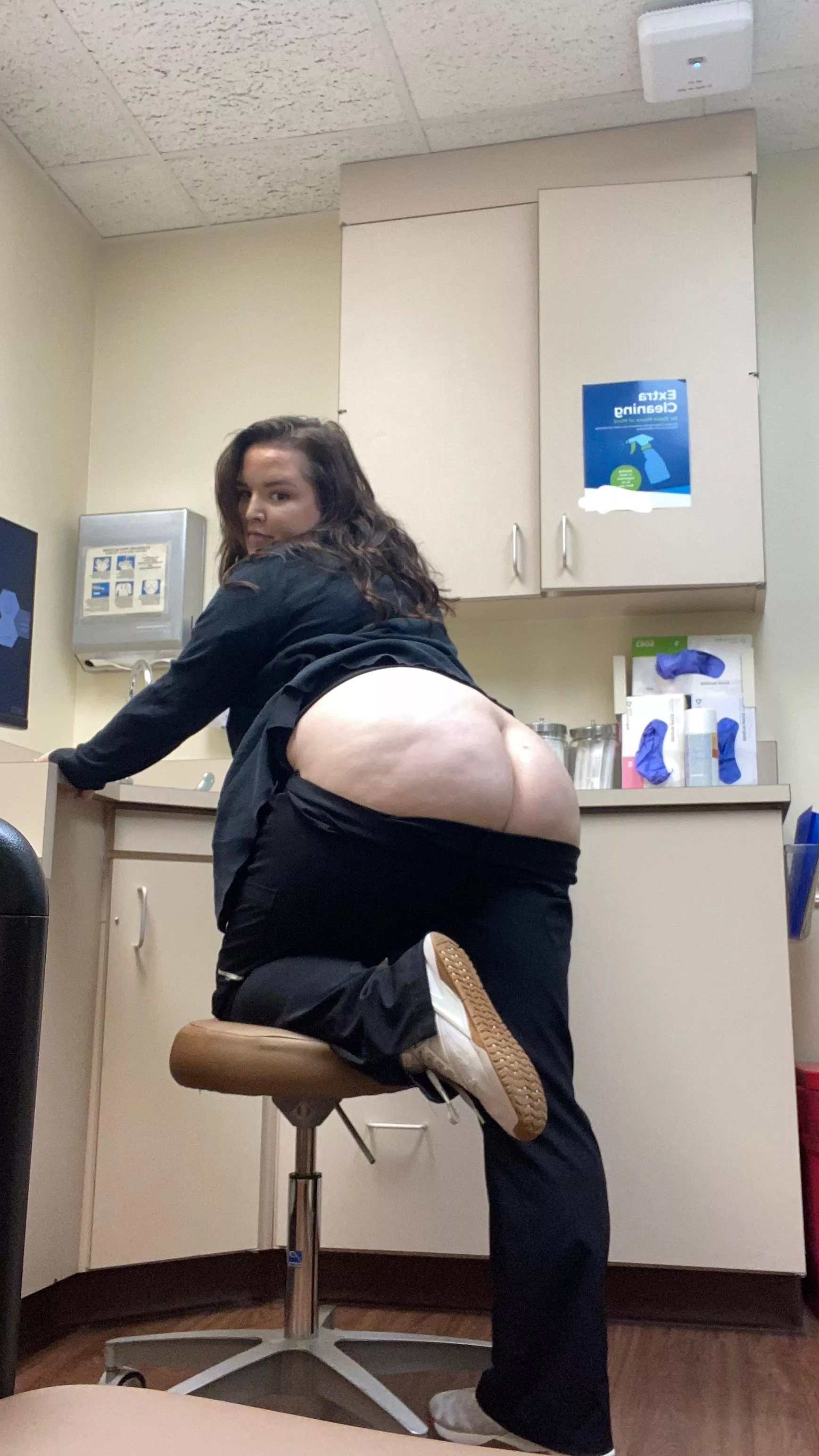 We could exam each other 😈 posted by DaisyWhitexoxo