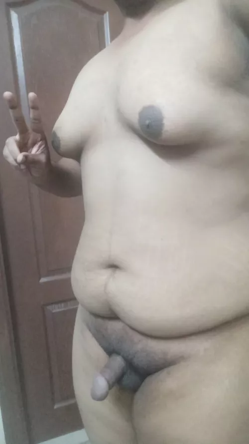 What do you guys think? Also looking for short term doms by Slutray00