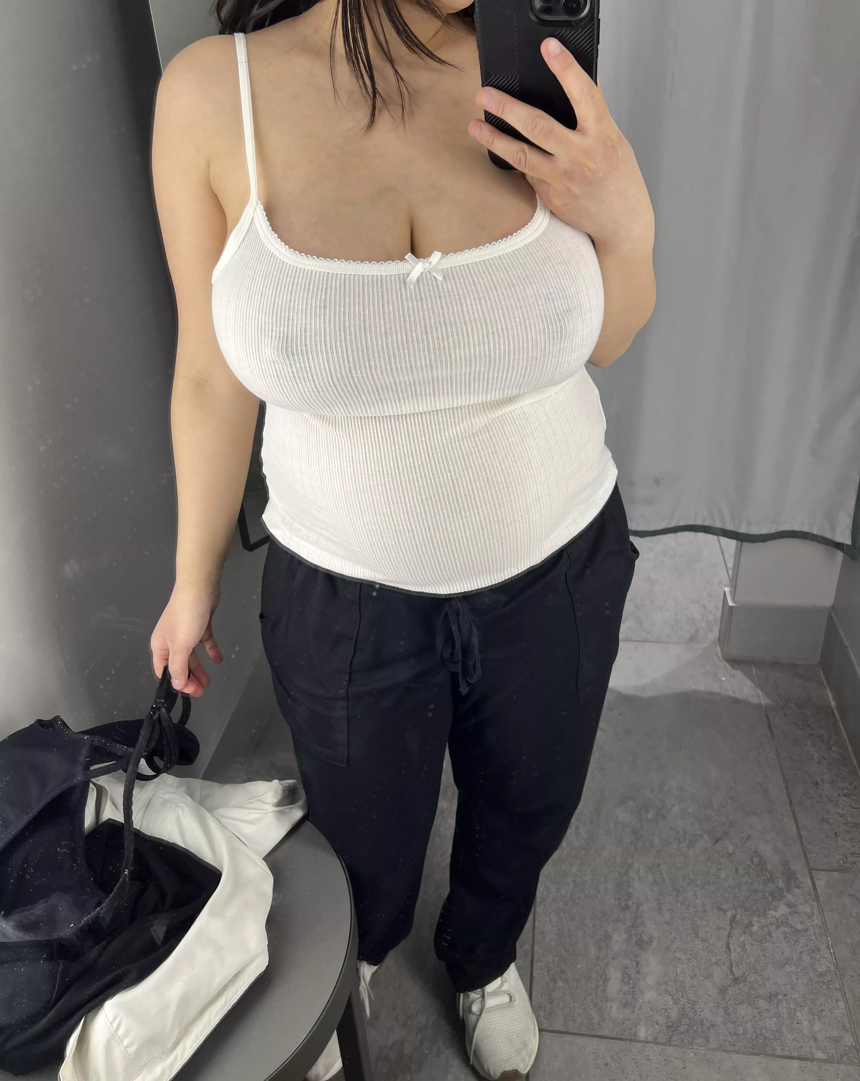 White tops are the best  posted by MidwestAsianWife