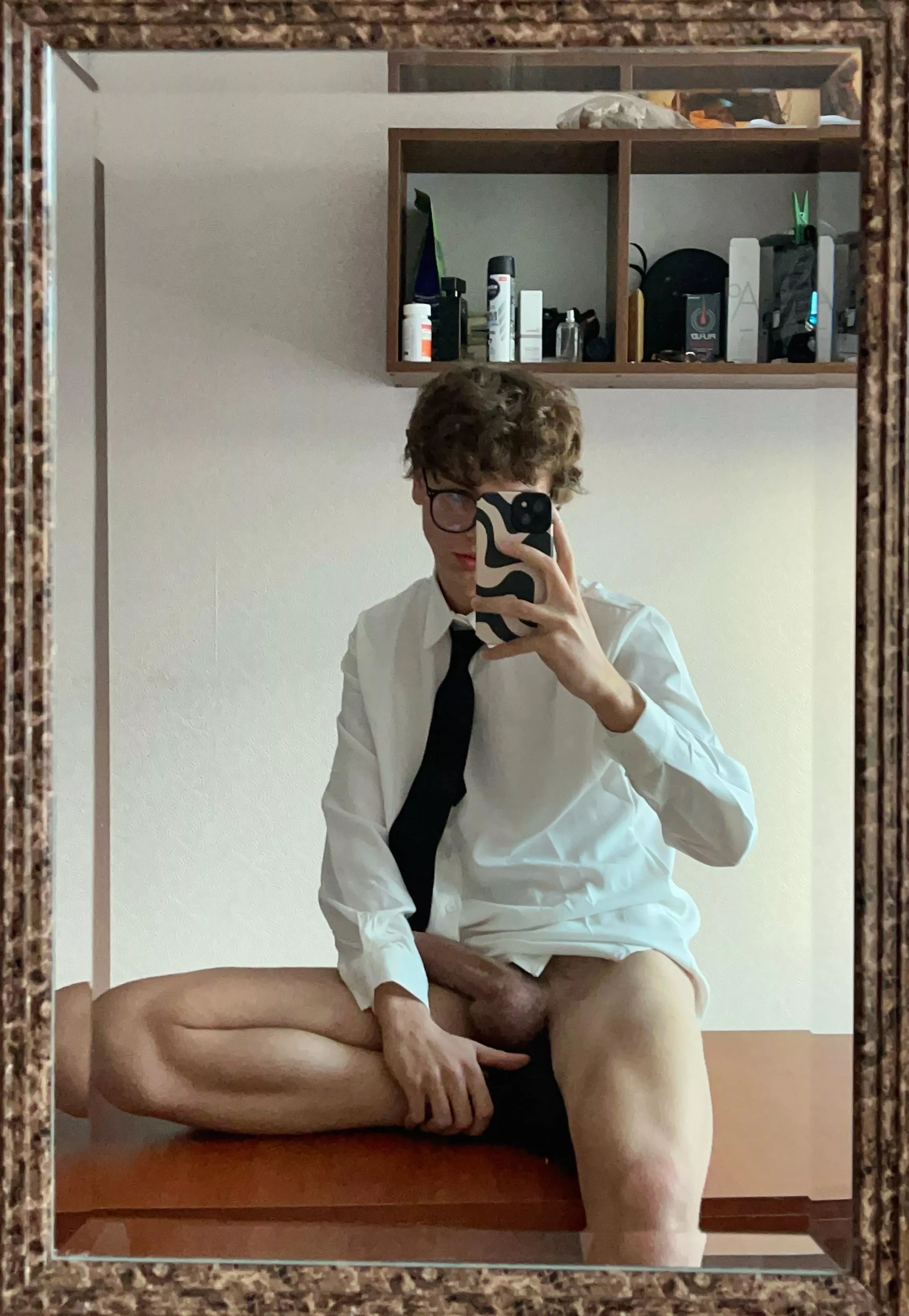 Who is going to the party with me? posted by visunny