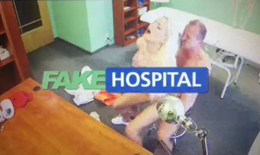 Who? by CarBatteryWentMissin