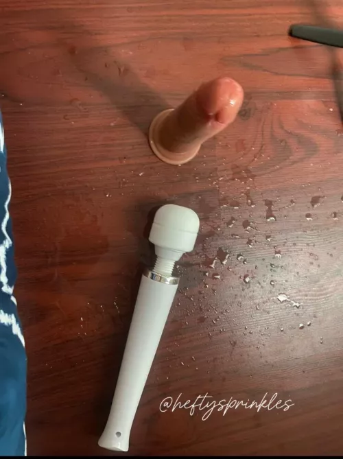 Whoops! Made a mess 💦 by Hefty-Sprinkles-7531